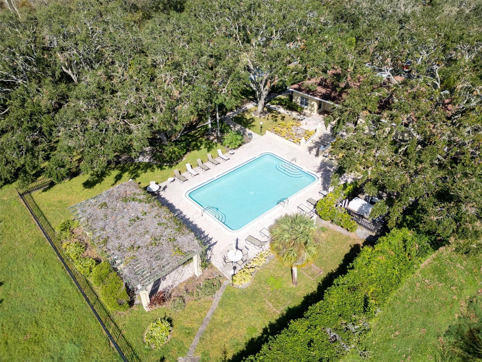 Image 16 of 19 For 2690 Coral Landings Boulevard 333