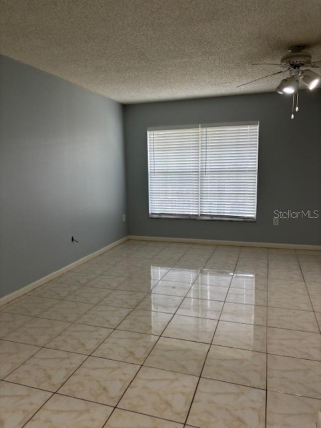 Image 3 of 19 For 2690 Coral Landings Boulevard 333
