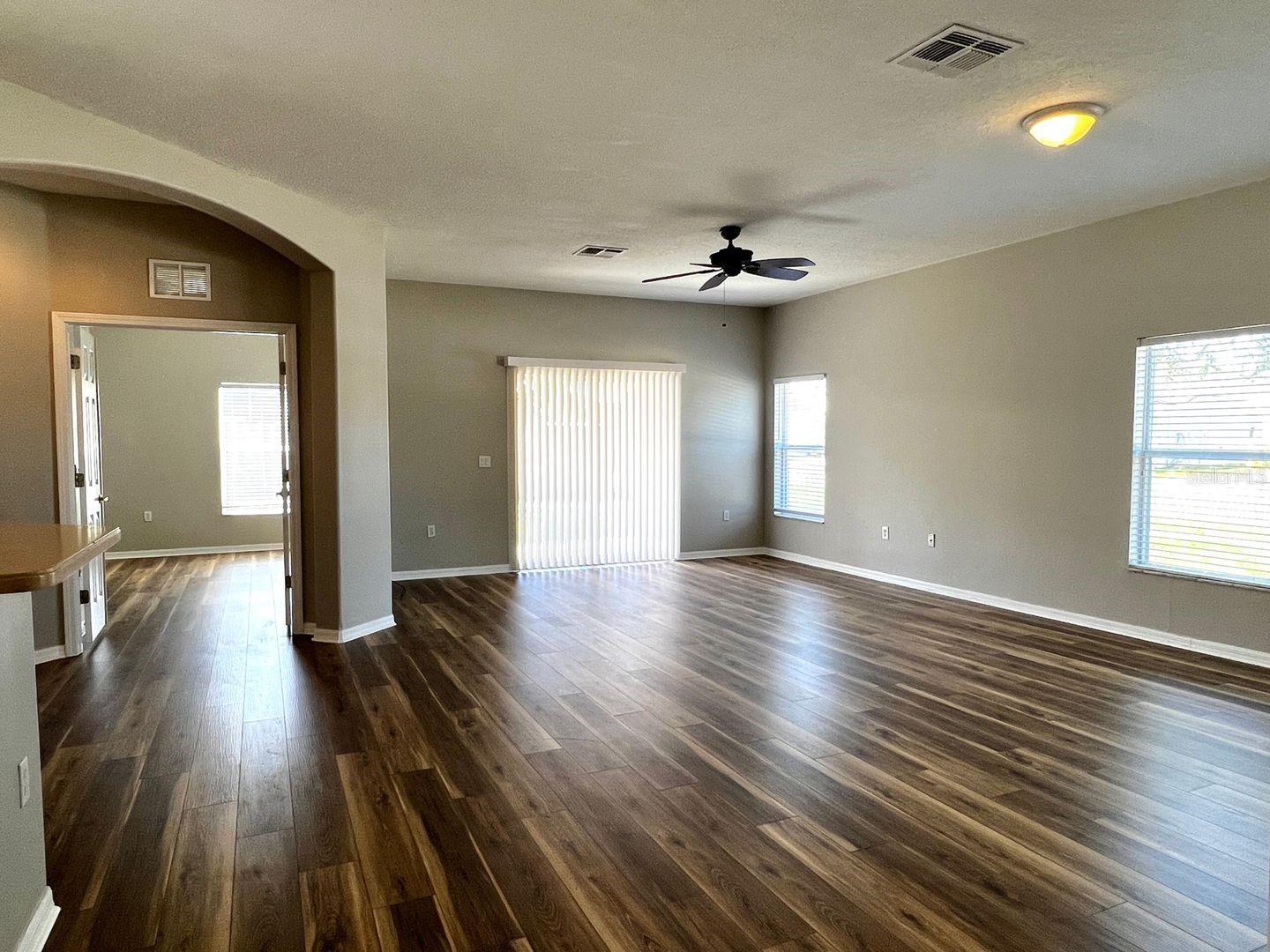 Image 10 of 23 For 18838 New Passage Boulevard
