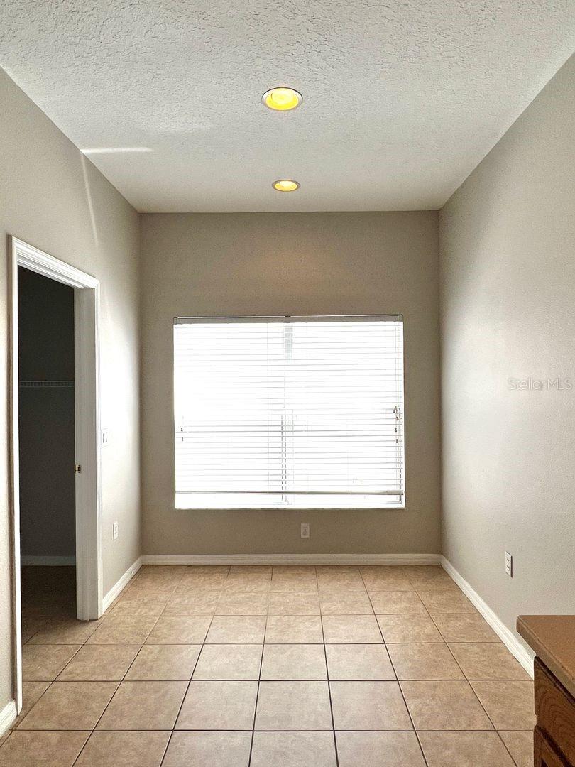 Image 17 of 23 For 18838 New Passage Boulevard