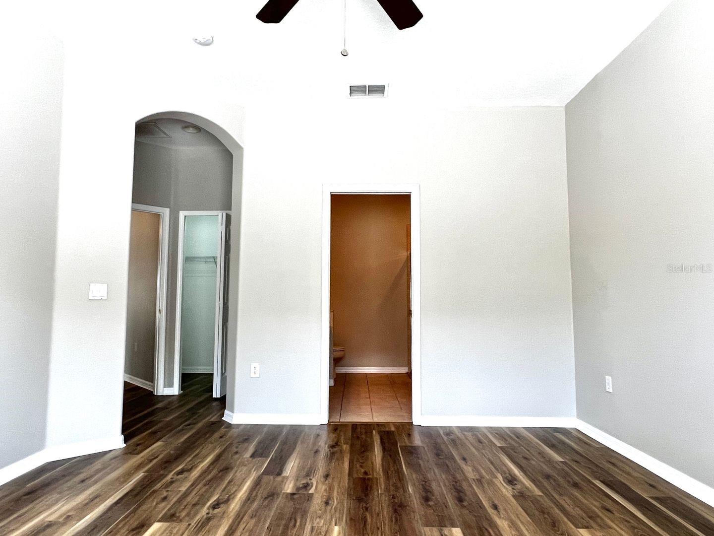 Image 20 of 23 For 18838 New Passage Boulevard