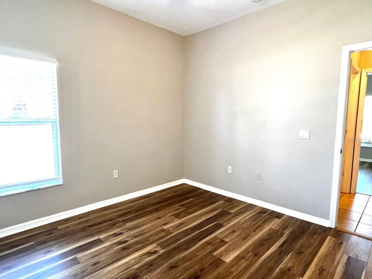 Image 8 of 23 For 18838 New Passage Boulevard