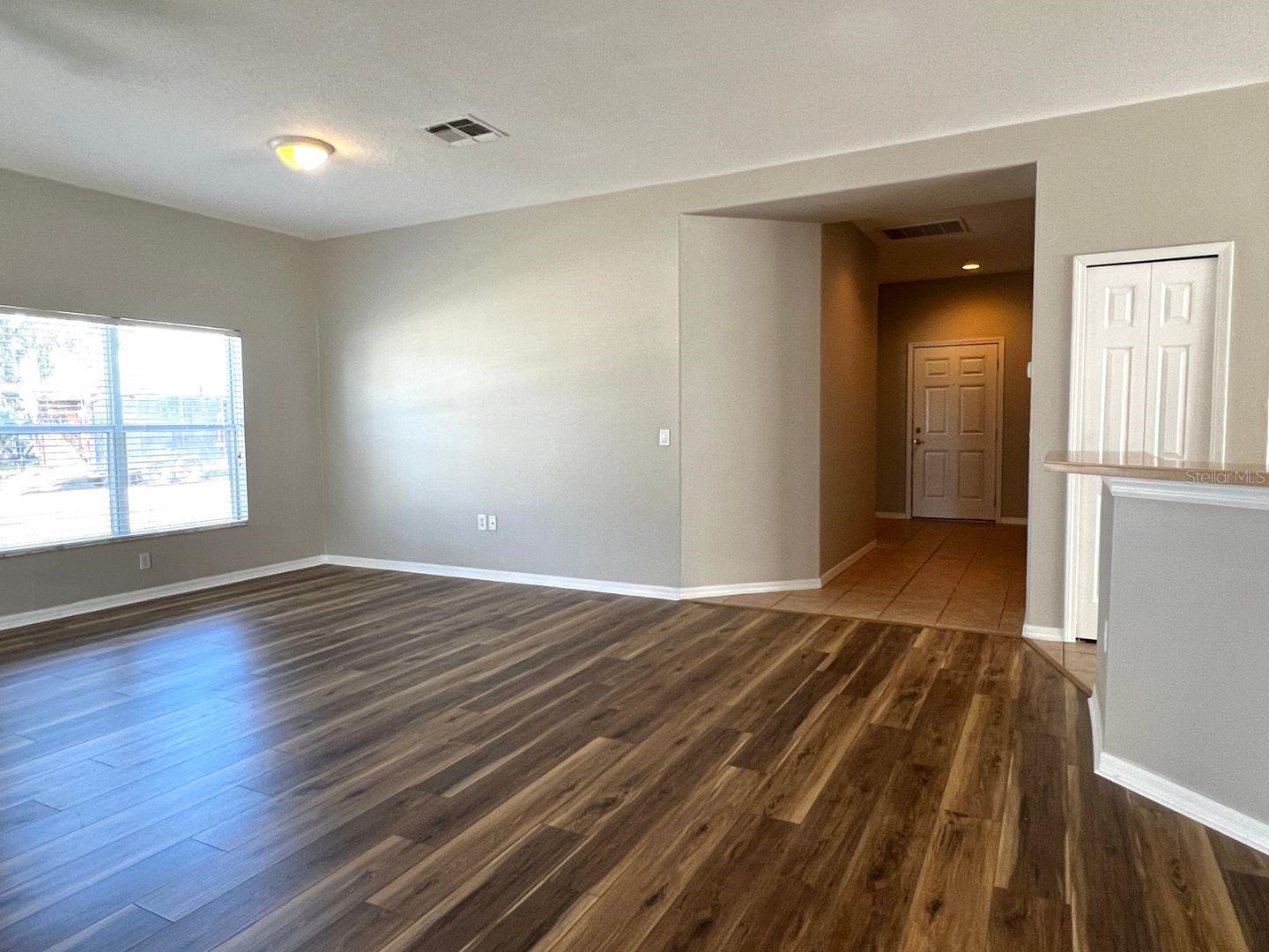 Image 9 of 23 For 18838 New Passage Boulevard