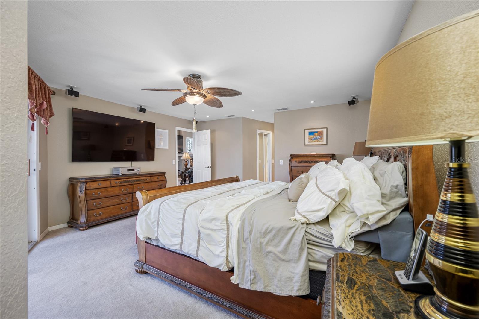 Image 27 of 90 For 861 Symphony Isles Boulevard