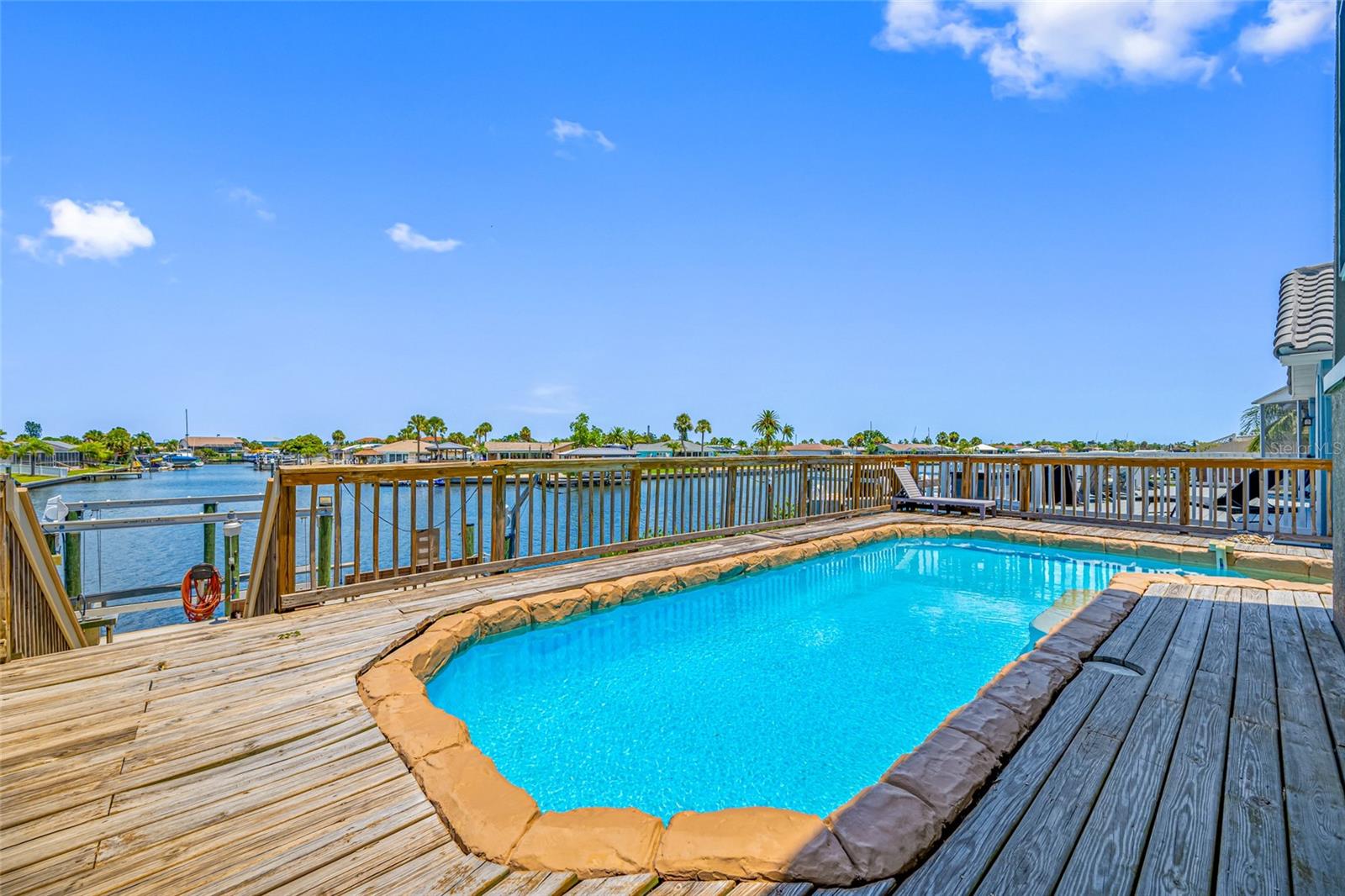 Image 3 of 90 For 861 Symphony Isles Boulevard