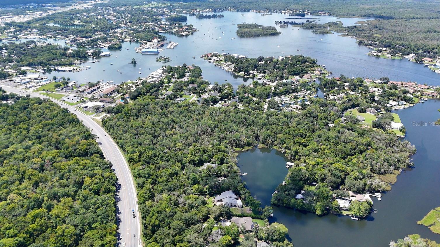 Listing photo id 1 for 750 Snug Harbor Road