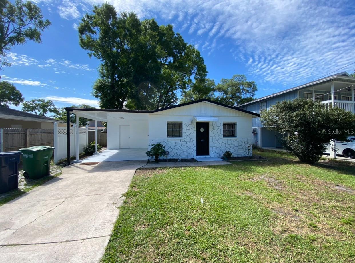 Image 2 of 2 For 1814 Flora Street