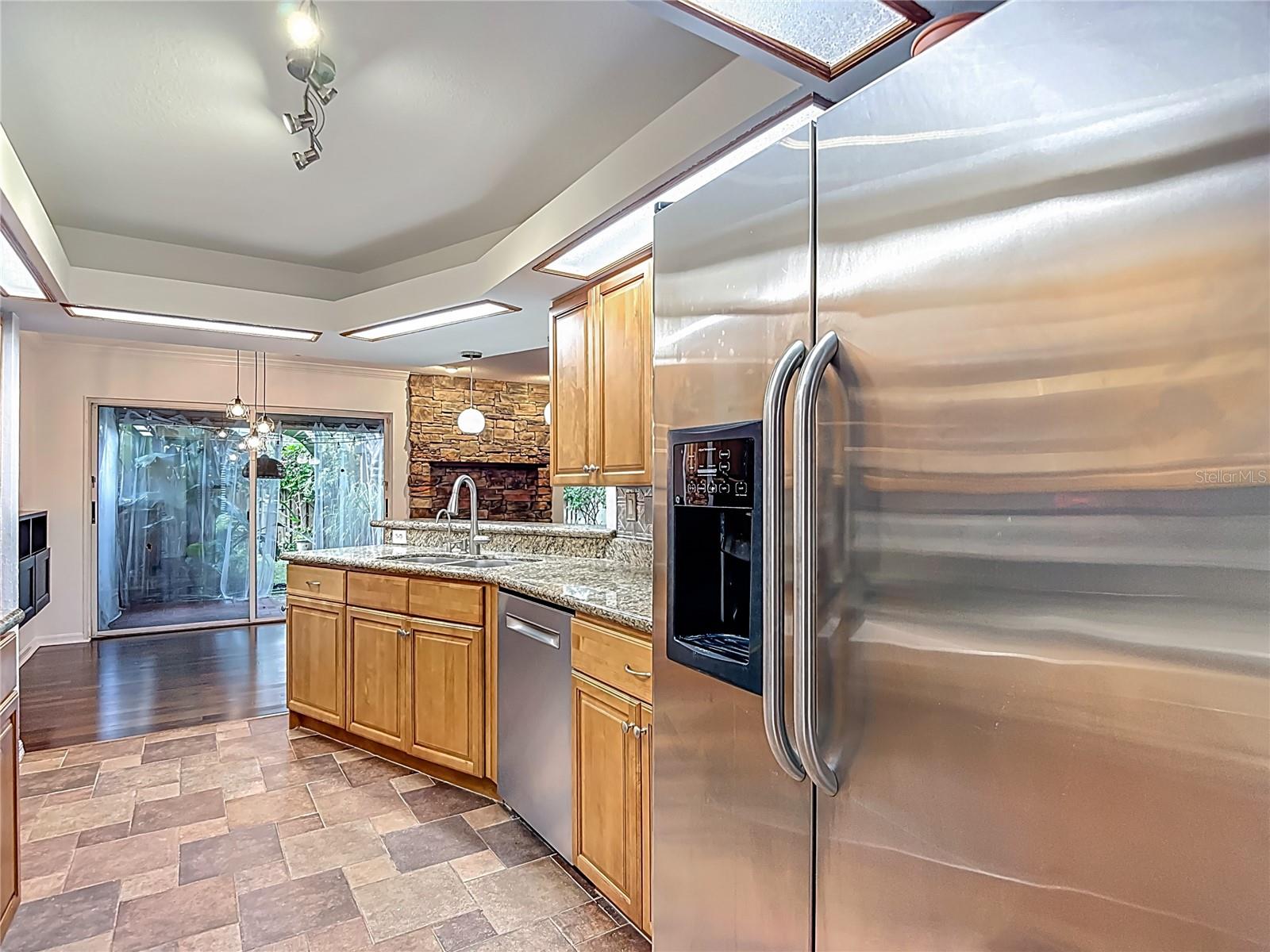 Image 17 of 82 For 4520 Gray Street