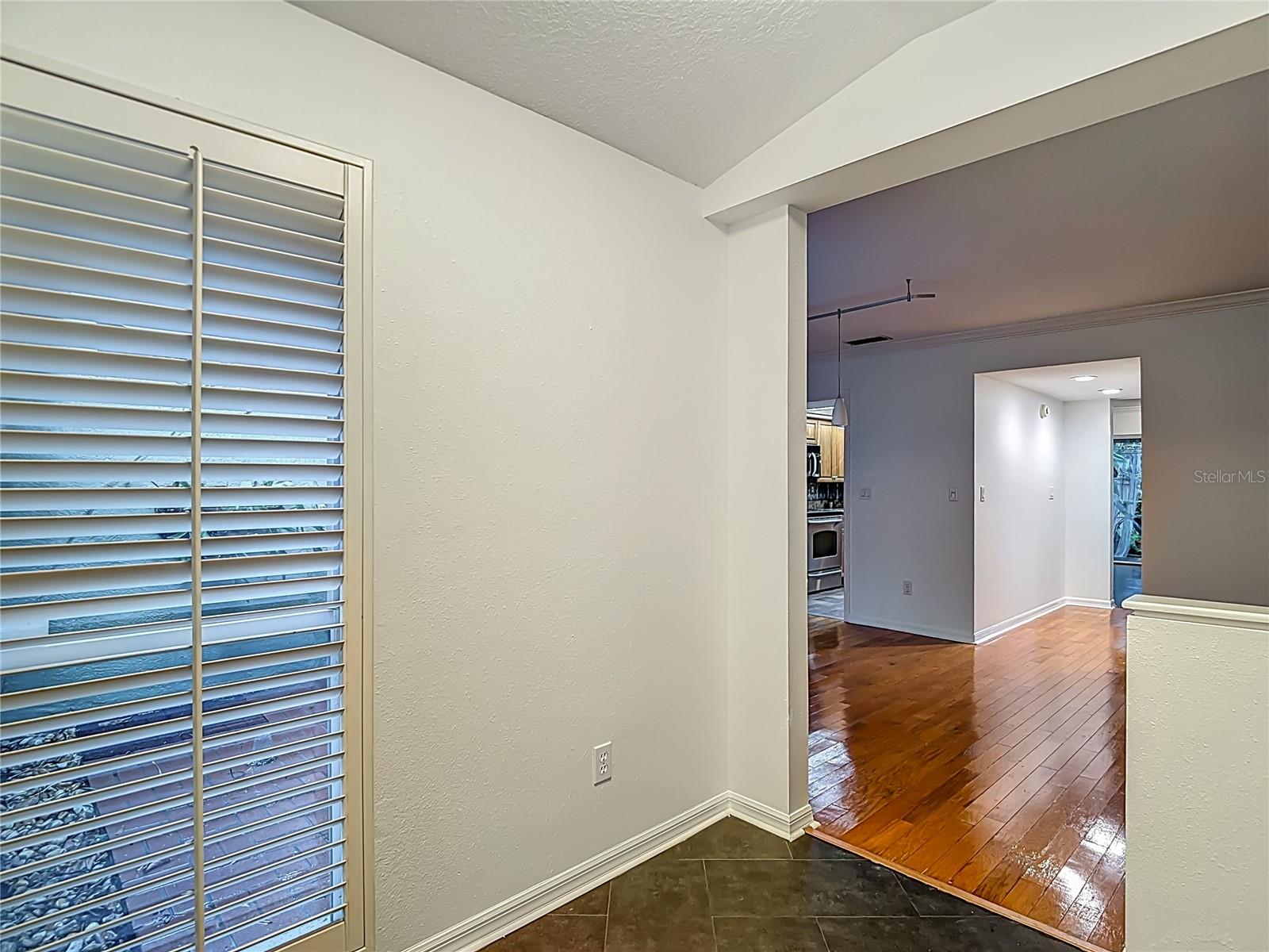 Image 5 of 82 For 4520 Gray Street