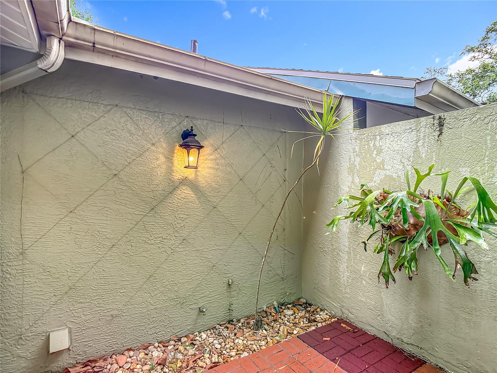 Image 70 of 82 For 4520 Gray Street