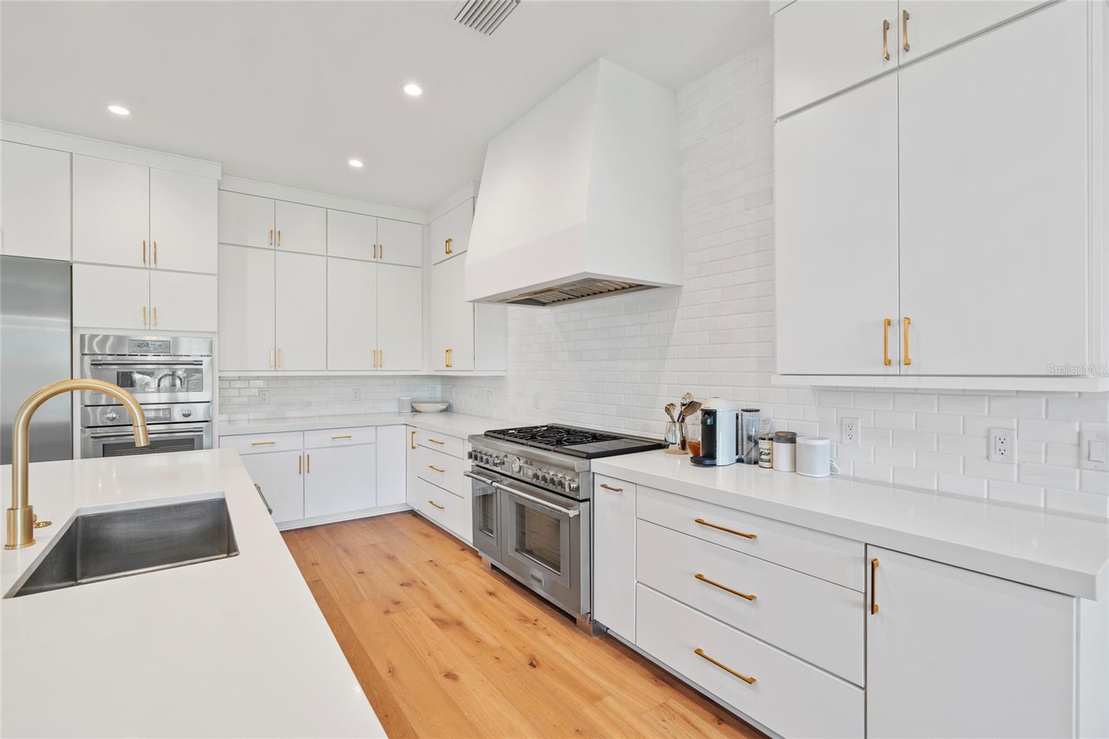 Image 14 of 65 For 5007 Leona Street