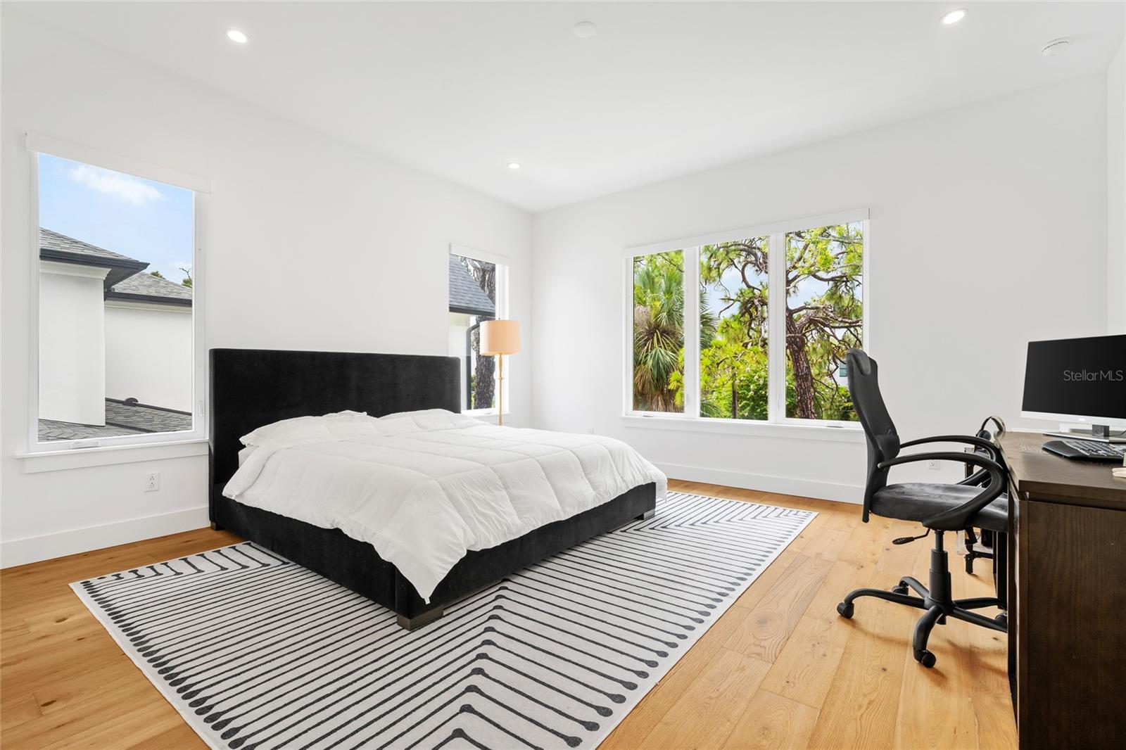 Image 31 of 65 For 5007 Leona Street