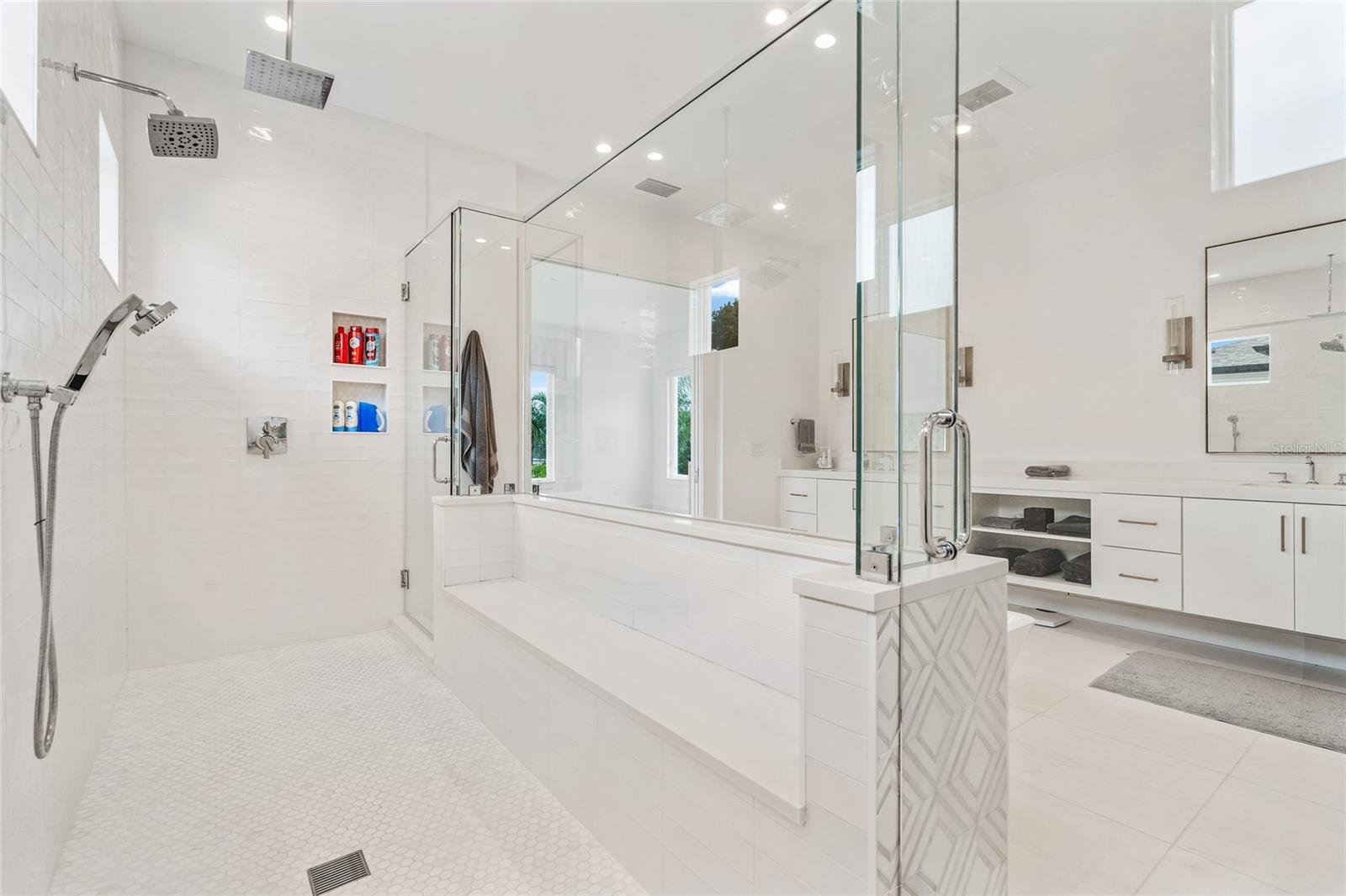 Image 45 of 65 For 5007 Leona Street