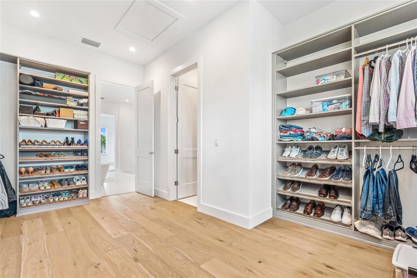 Image 47 of 65 For 5007 Leona Street