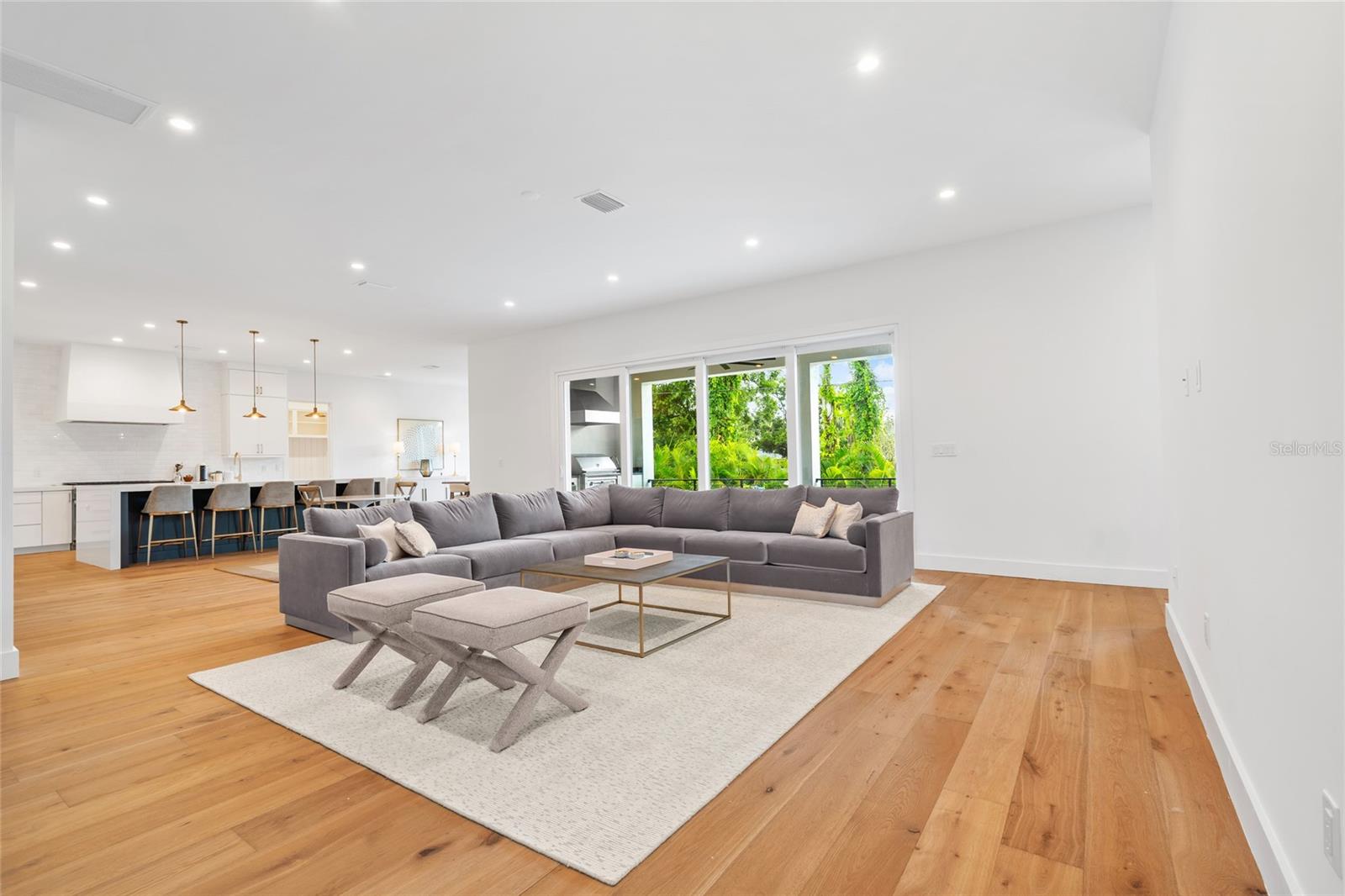 Image 6 of 65 For 5007 Leona Street