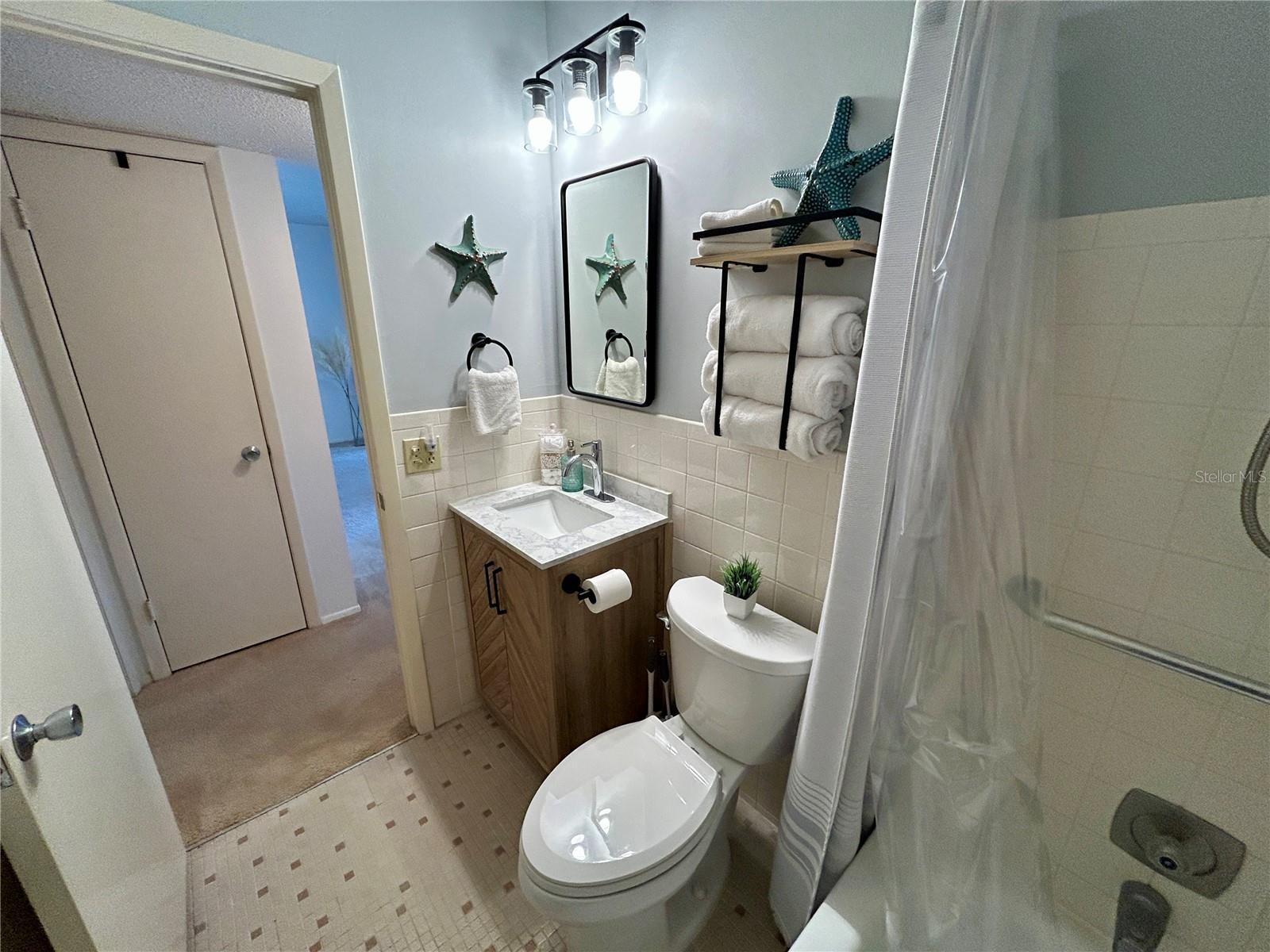 Listing photo id 30 for 2461 Rhodesian Drive 45