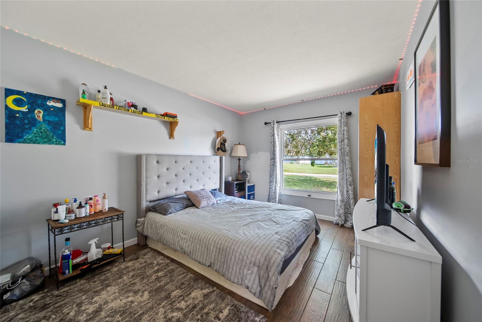 Image 17 of 29 For 7209 Woodbrook Drive