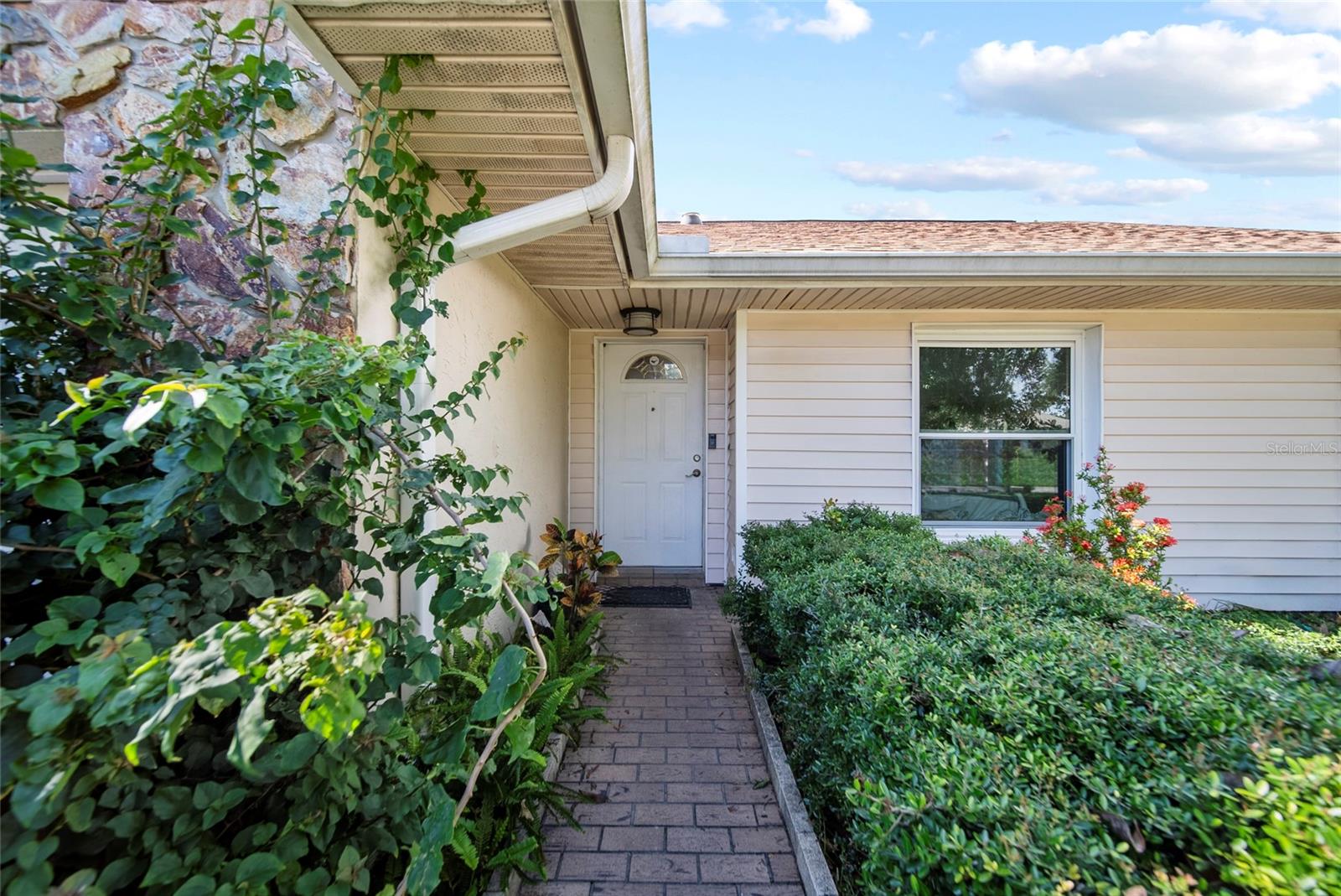 Image 4 of 29 For 7209 Woodbrook Drive