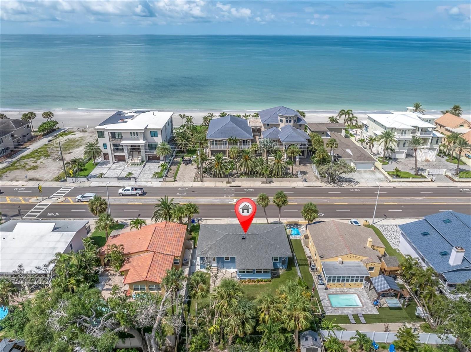 Image 23 of 33 For 15807 Gulf Boulevard