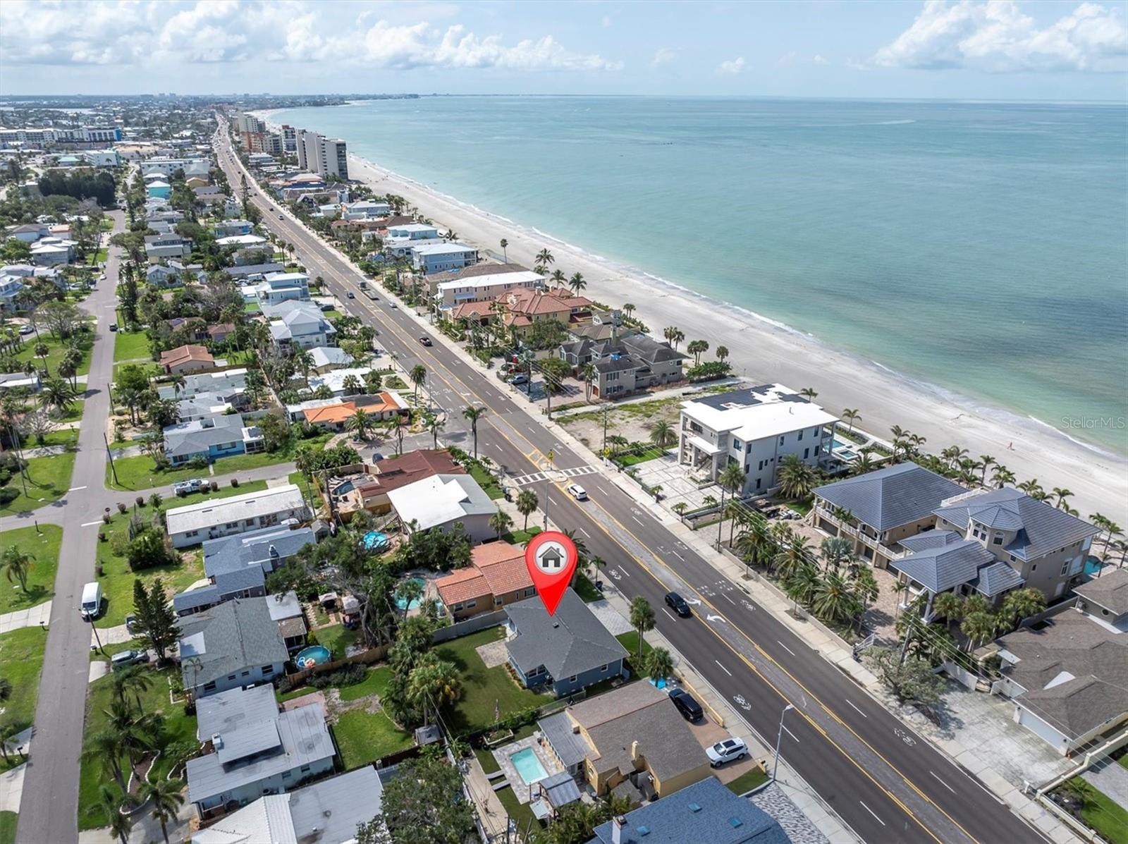 Image 29 of 33 For 15807 Gulf Boulevard
