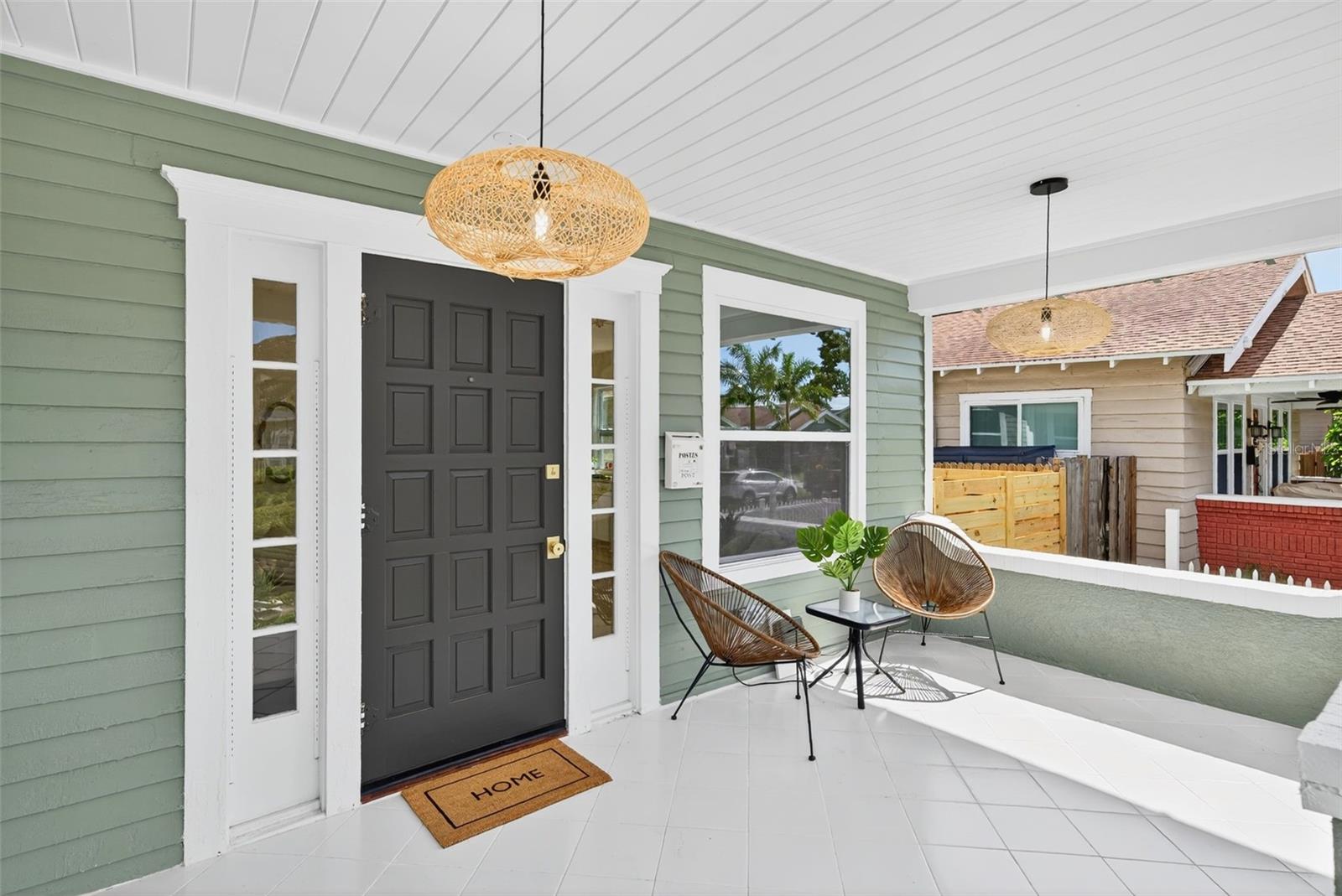 Listing photo id 8 for 3053 2nd Avenue N