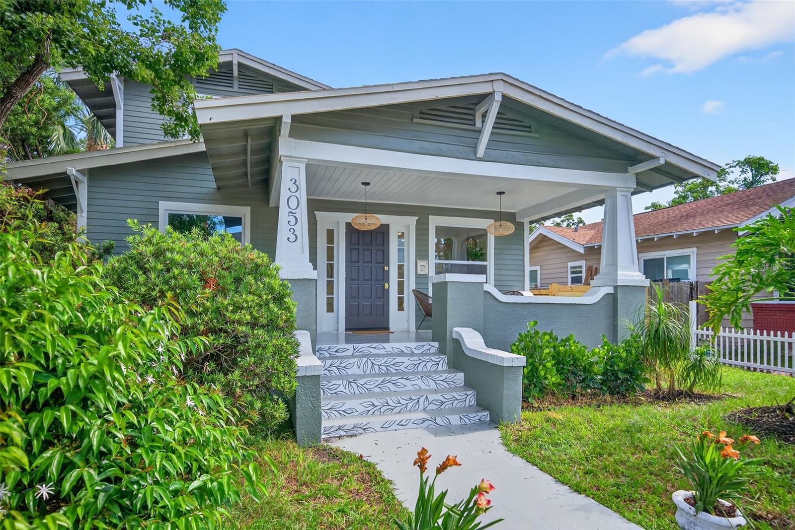 Listing photo id 3 for 3053 2nd Avenue N