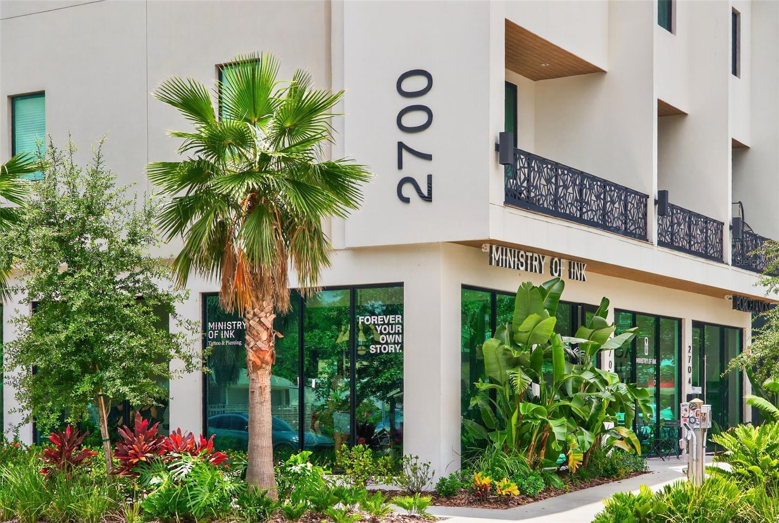 Listing photo id 79 for 3053 2nd Avenue N