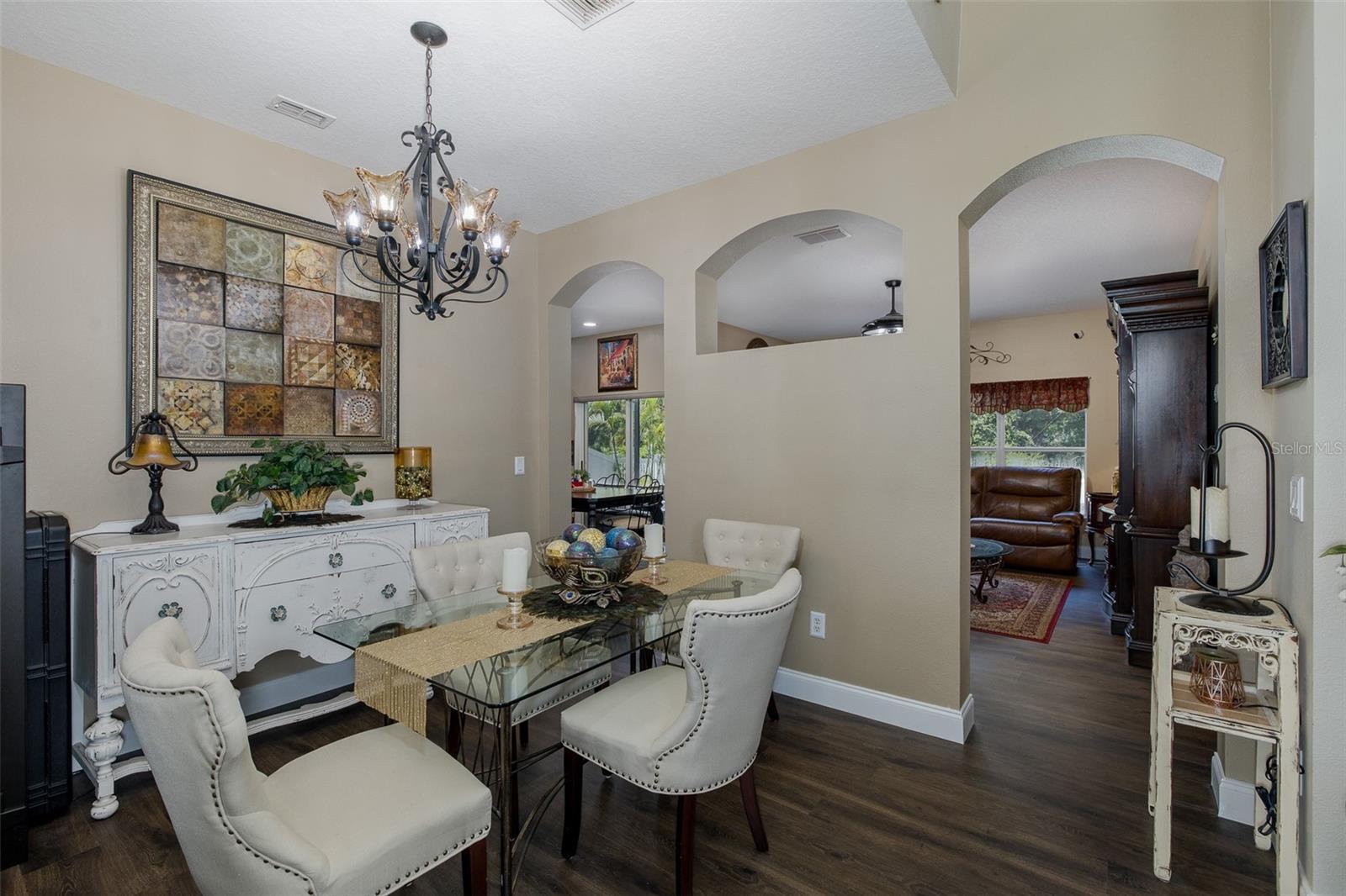 Image 10 of 66 For 11012 Oyster Bay Circle
