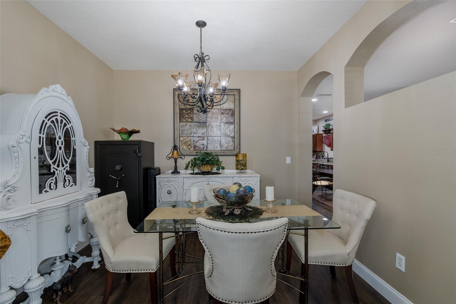 Image 11 of 66 For 11012 Oyster Bay Circle