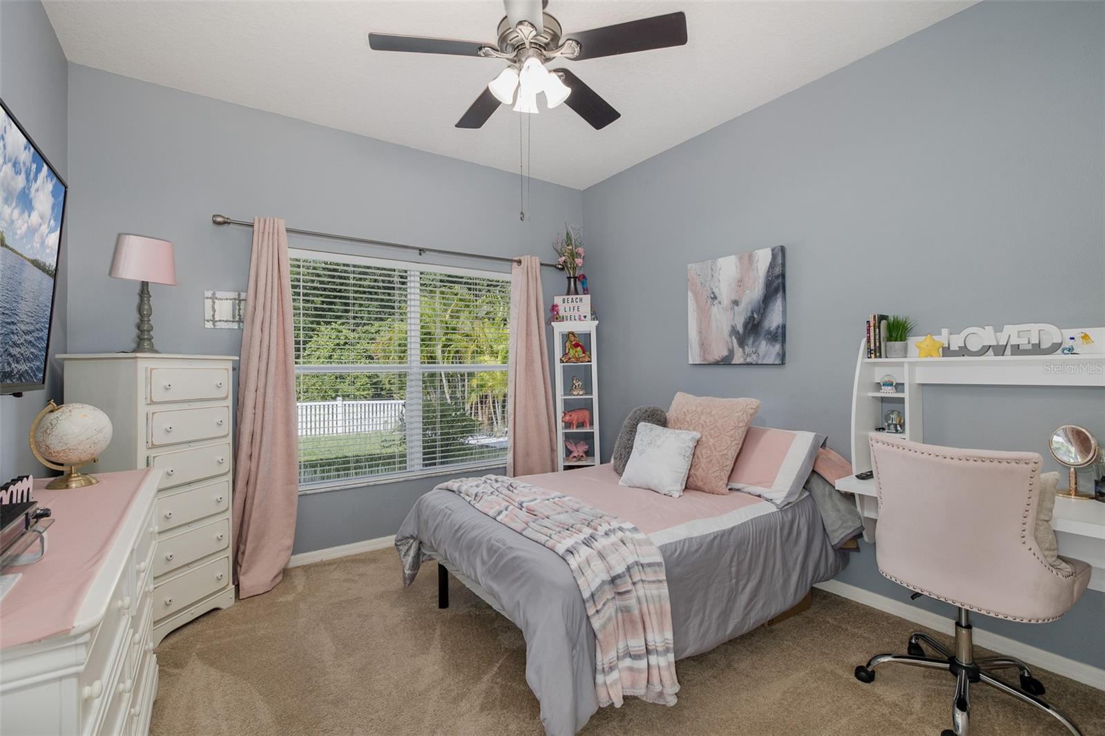 Image 18 of 66 For 11012 Oyster Bay Circle