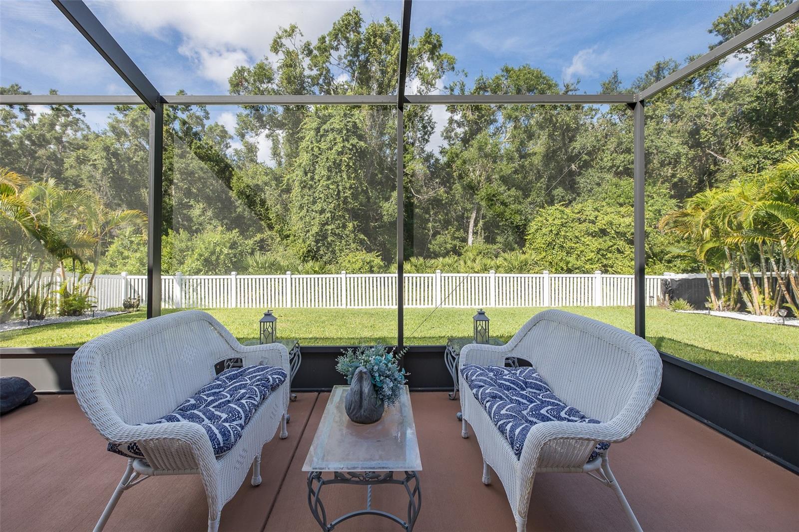 Image 44 of 66 For 11012 Oyster Bay Circle