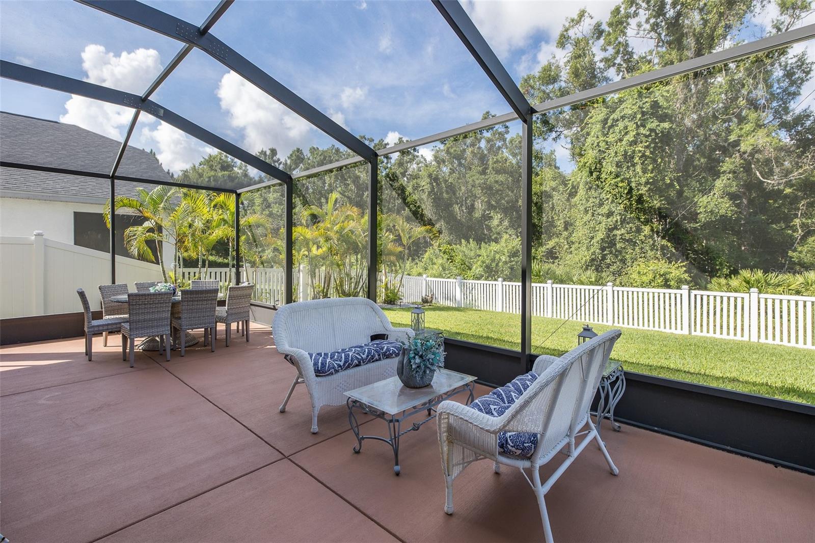 Image 45 of 66 For 11012 Oyster Bay Circle