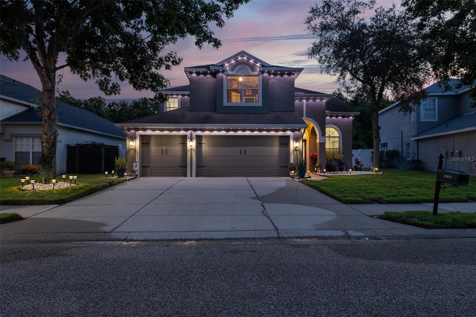 Image 5 of 66 For 11012 Oyster Bay Circle
