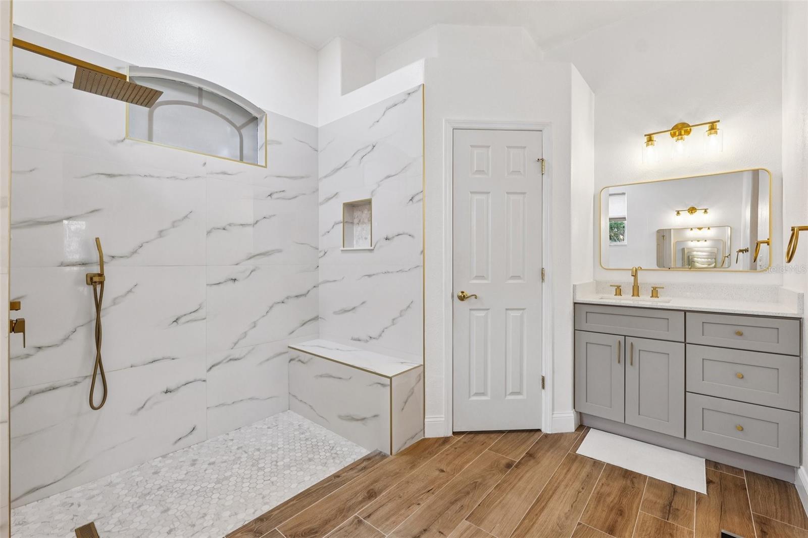 Image 21 of 52 For 13049 Thoroughbred Drive