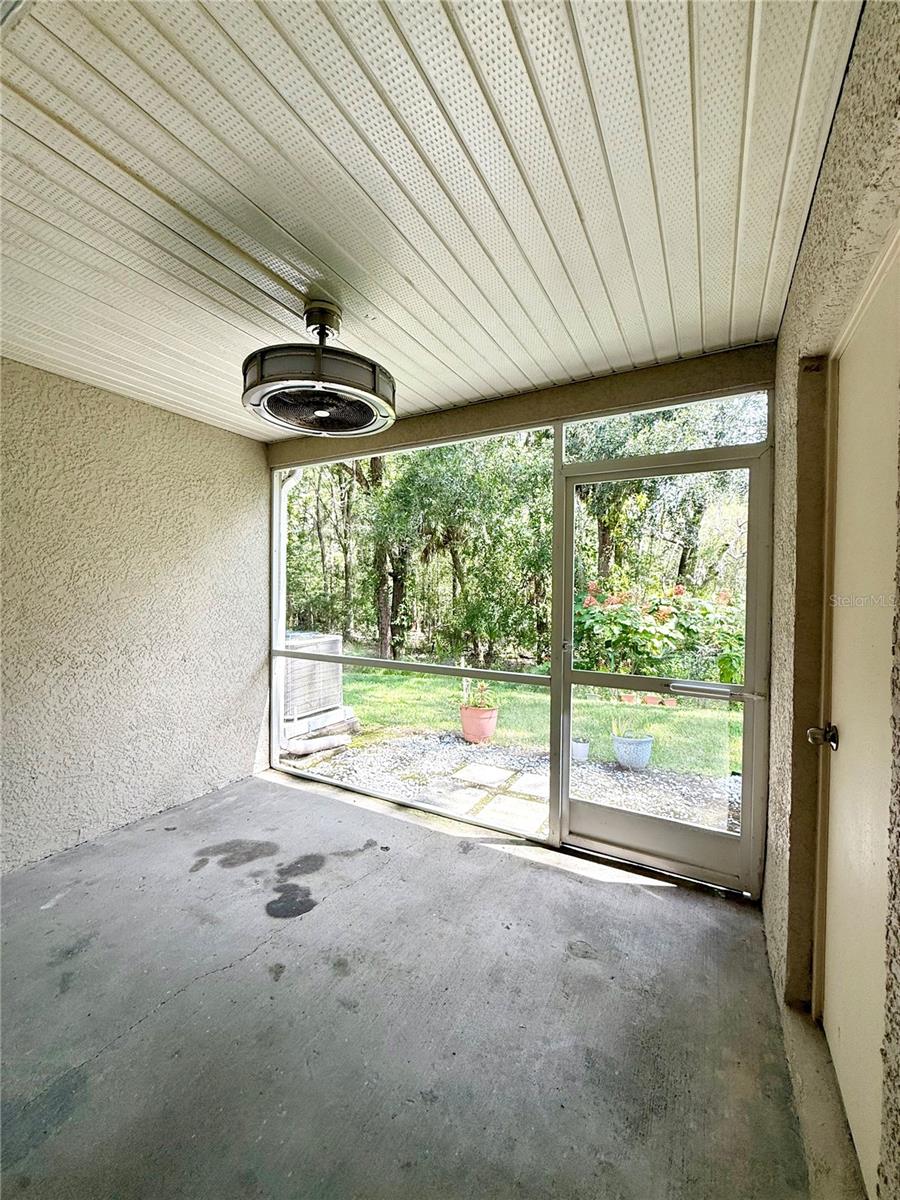 Image 8 of 14 For 8654 Hunters Key Circle