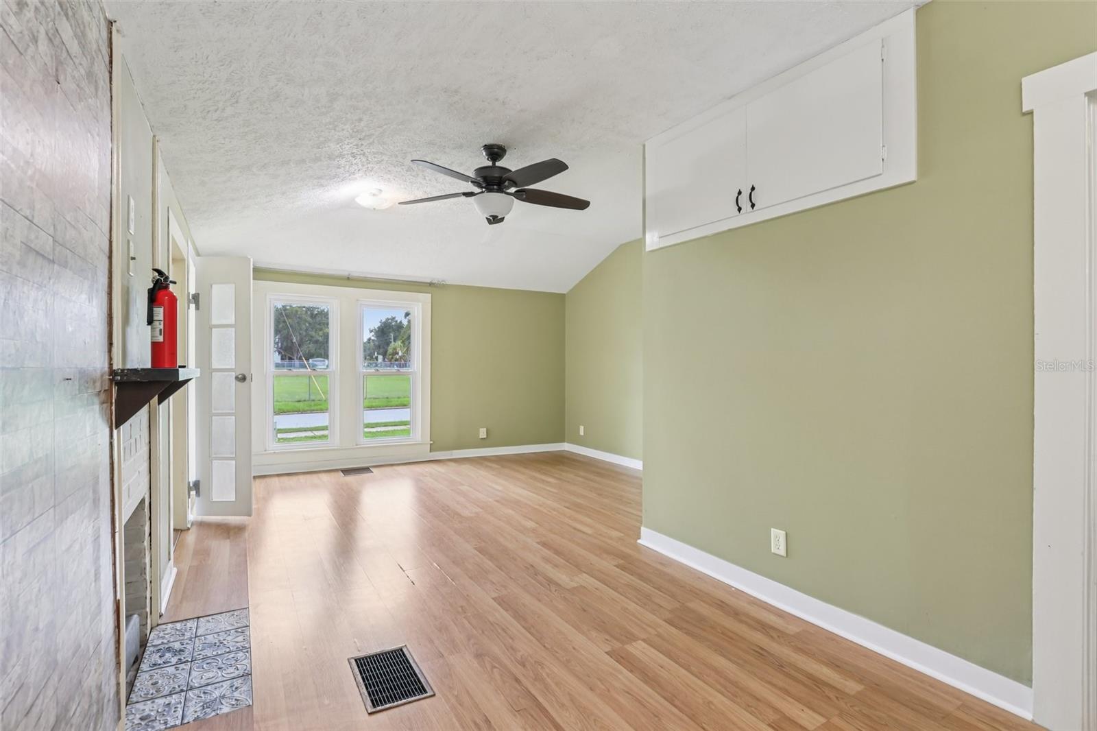 Image 8 of 48 For 37508 Church Avenue