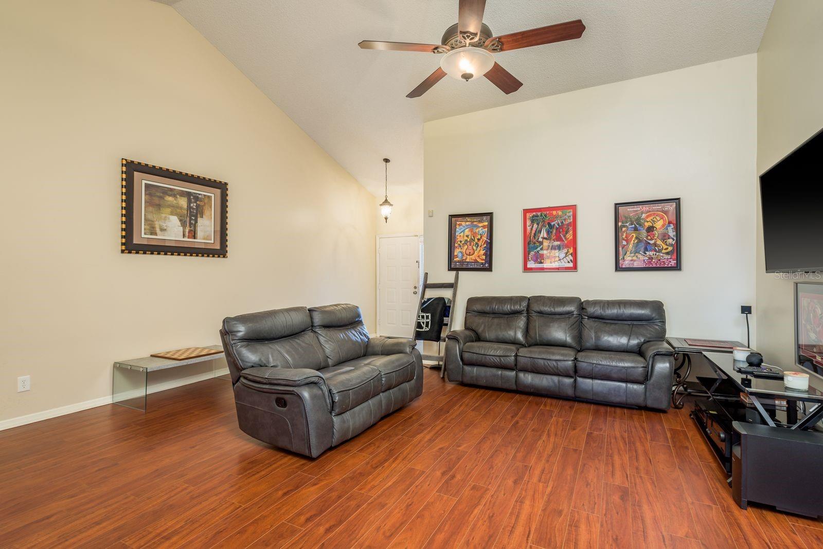 Image 9 of 36 For 2636 Enterprise Road E C24
