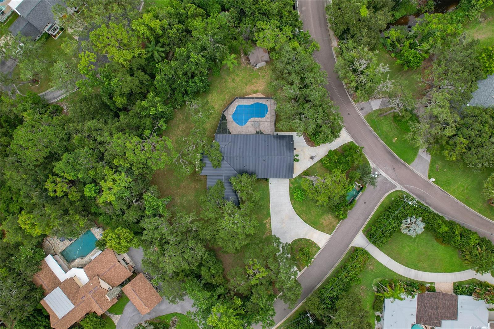 Image 7 of 63 For 1870 Oak Creek Drive