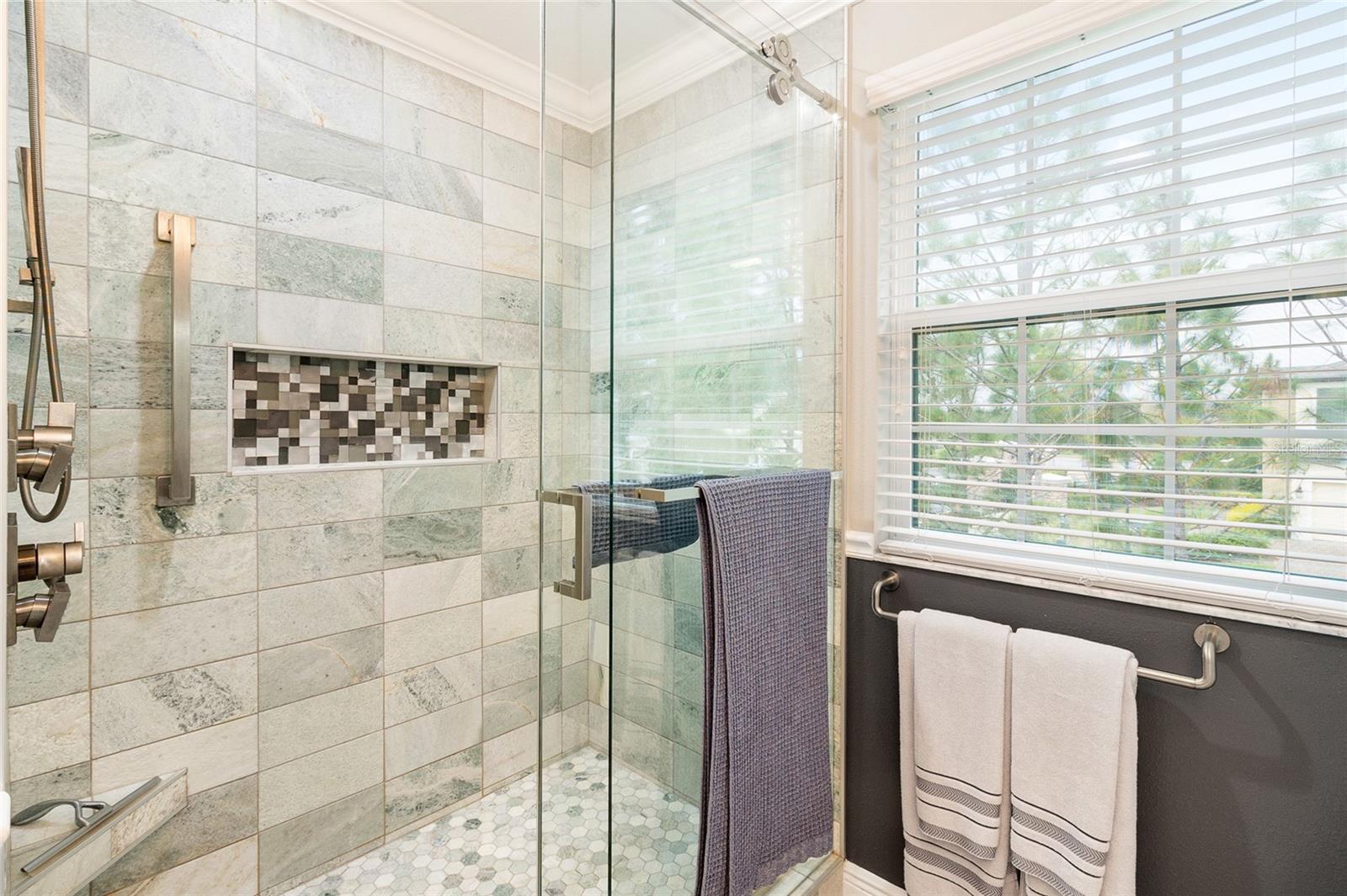 Image 21 of 37 For 30349 Southwell Lane