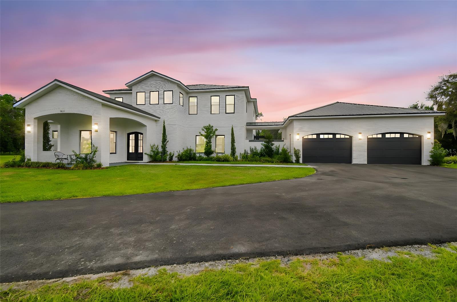 Image 2 of 100 For 13711 Lussier Lane