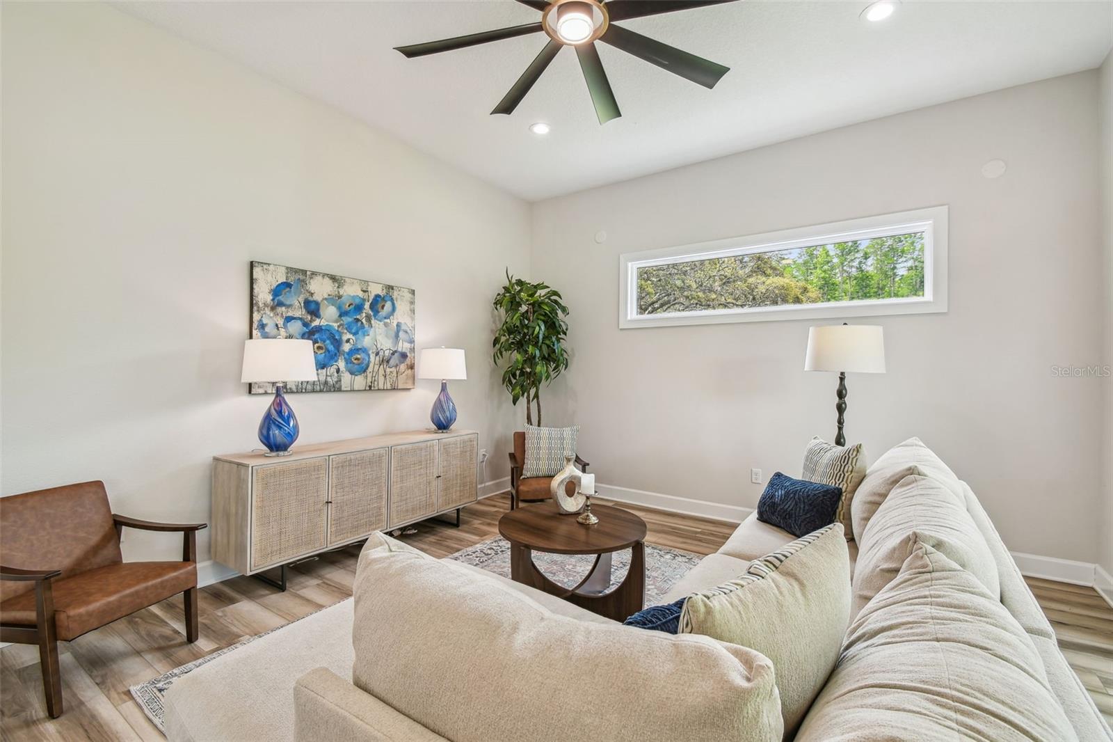 Image 24 of 100 For 13711 Lussier Lane