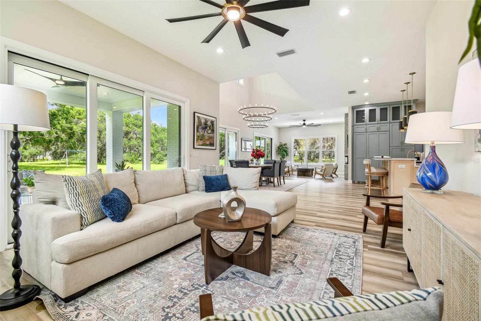 Image 25 of 100 For 13711 Lussier Lane