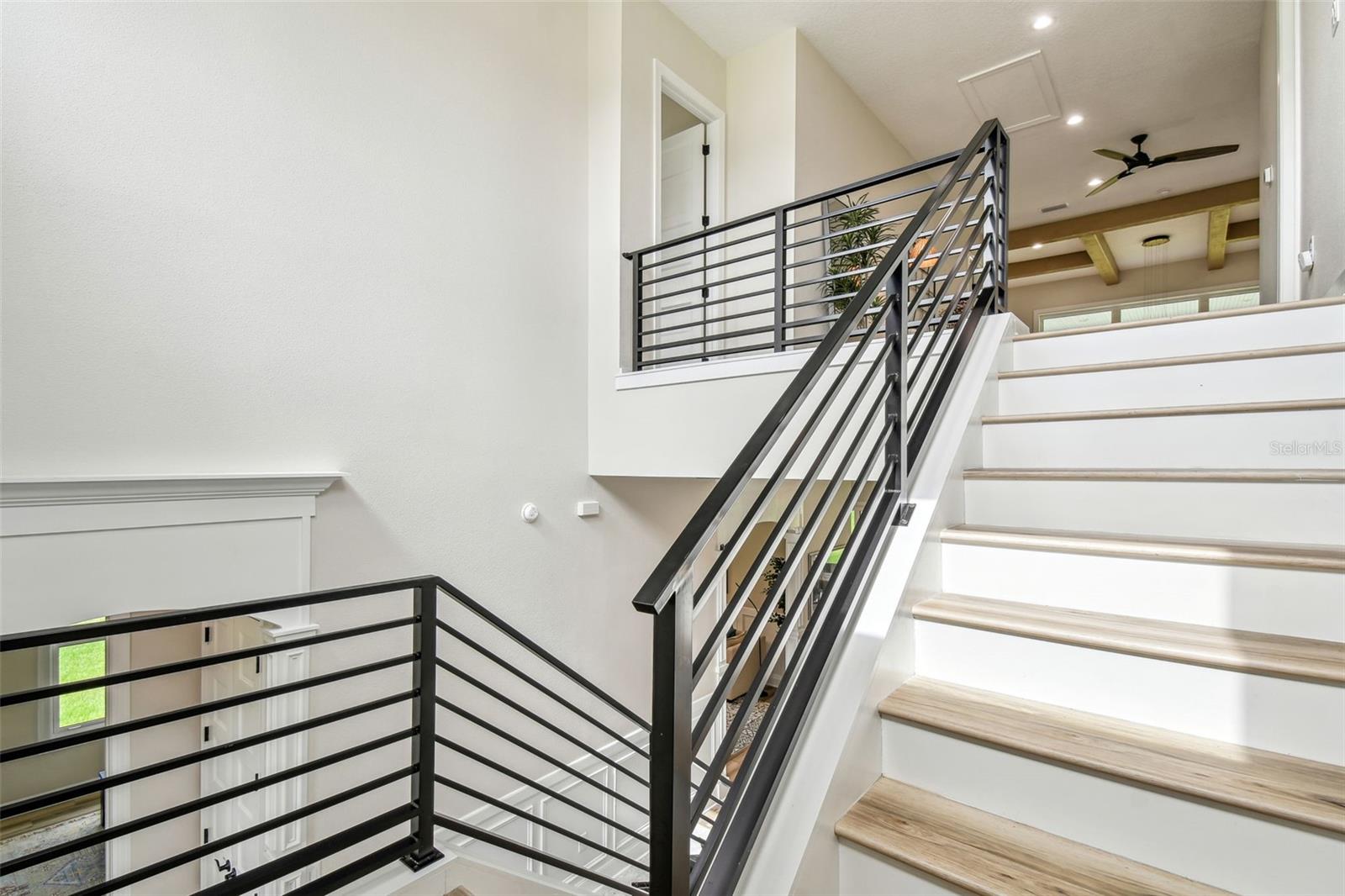 Image 33 of 100 For 13711 Lussier Lane