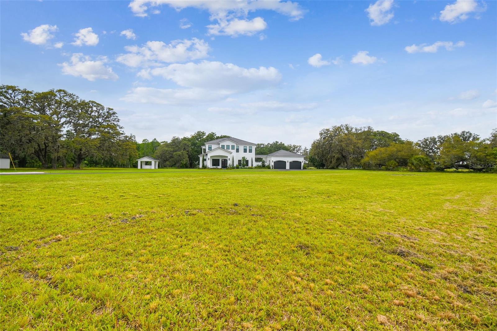 Image 6 of 100 For 13711 Lussier Lane