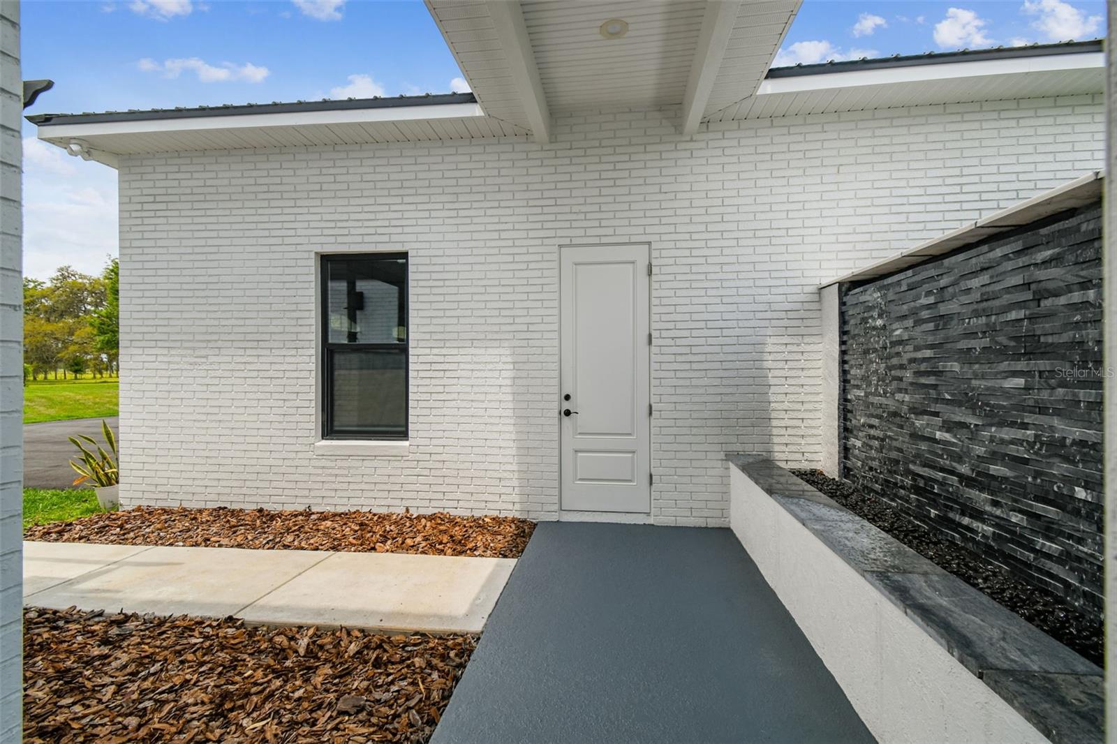 Image 81 of 100 For 13711 Lussier Lane