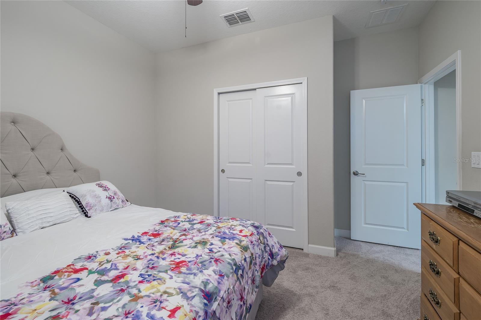 Image 39 of 47 For 4145 Shrewbury Place