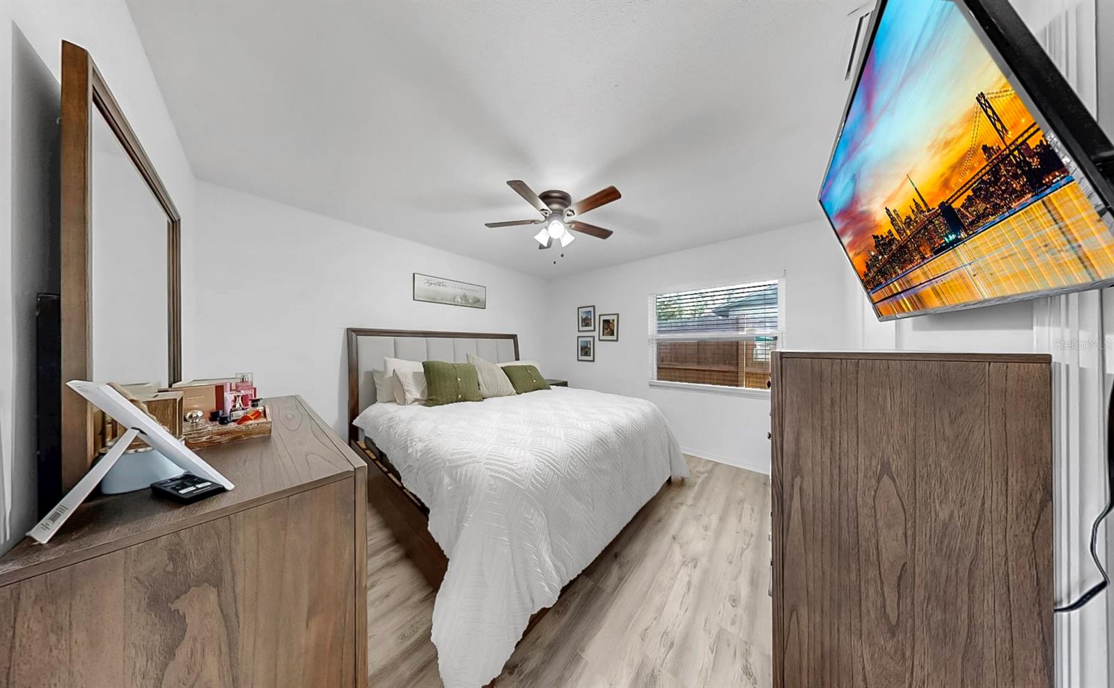 Image 10 of 31 For 10713 Ojus Drive