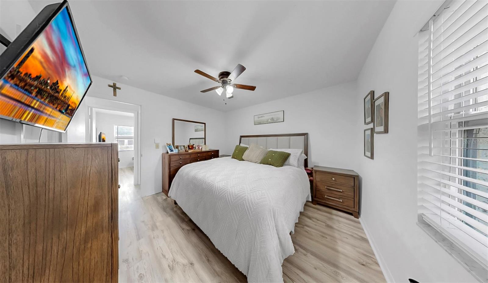 Image 11 of 31 For 10713 Ojus Drive