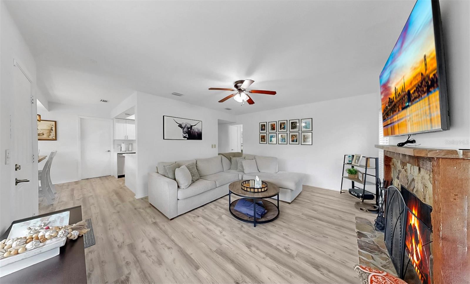 Image 20 of 31 For 10713 Ojus Drive