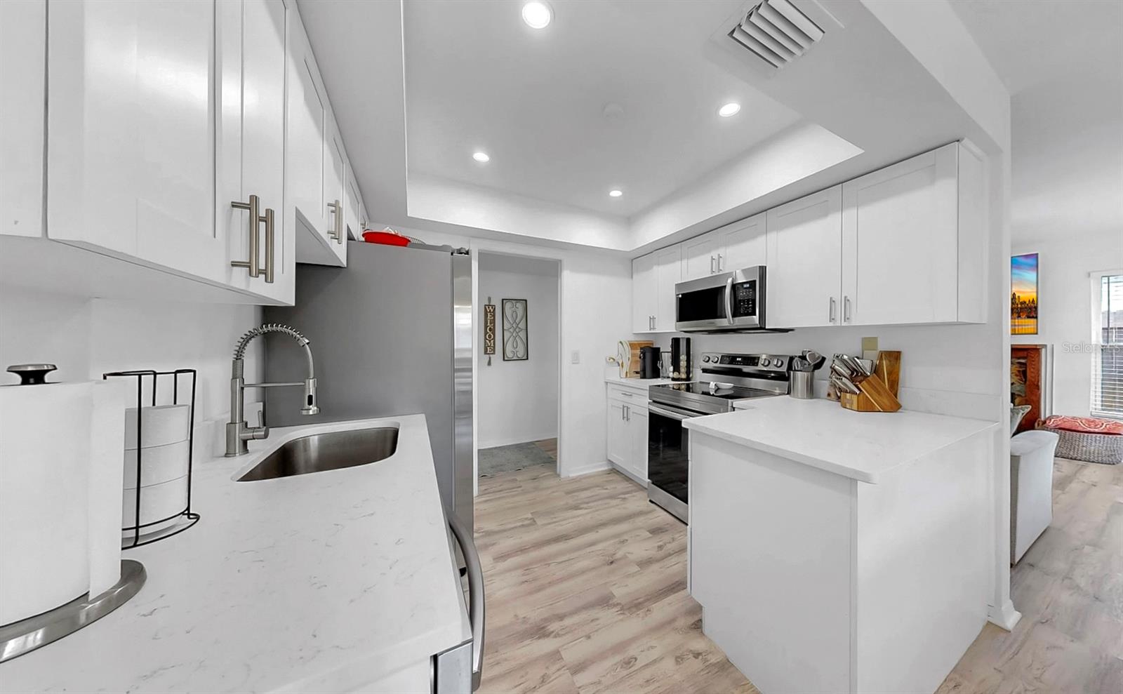 Image 5 of 31 For 10713 Ojus Drive